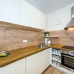 Dolcevita Ii Apartment