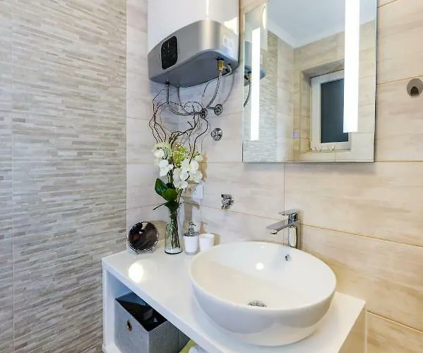 Dolcevita Ii Appartement *